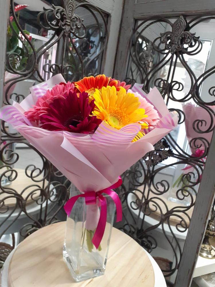 Букет цветов из: Герберы в Алексеевке Самарской области