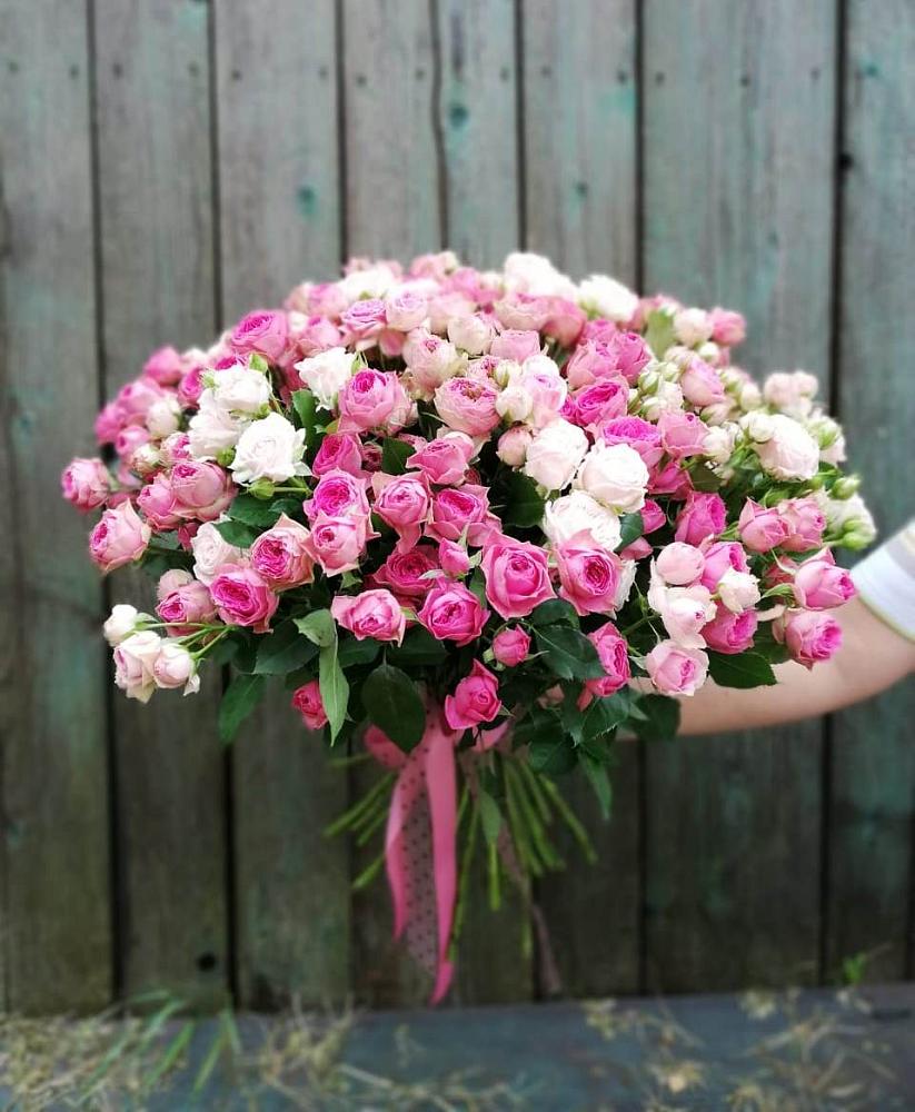 Букет Розовые кустовые розы Натали и Лав Лидия в Алексеевке Самарской области