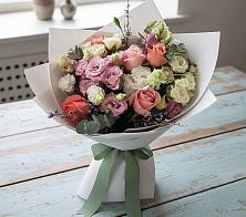 Букет цветов из:  Розы, Лизиантусы и Гвоздики #REPLACE_PRED# Алексеевке Самарской области