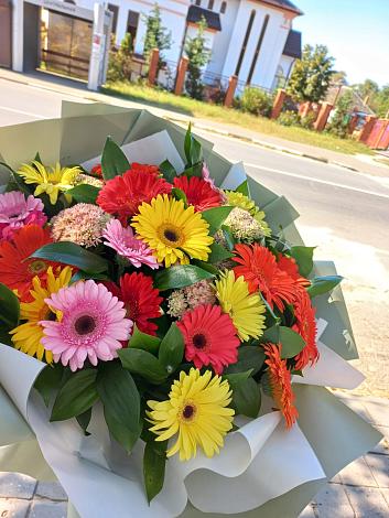 Букет цветов из: Герберы в Алексеевке Самарской области
